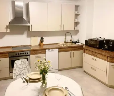 Küche/Küchenzeile in der Unterkunft Schönes Apartment mit Pool&Sauna