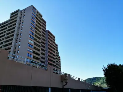 Das Gebäude in dem sich die Ferienwohnung befindet