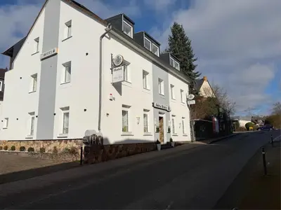 Das Gebäude in dem sich das Hotel befindet