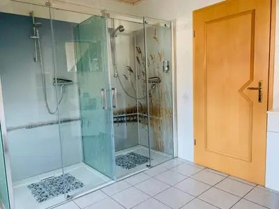 Ein Badezimmer in der Unterkunft Ferienwohnung Hochwaldblick 1