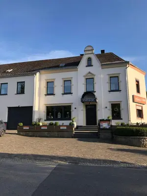 Das Gebäude in dem sich das Hotel befindet