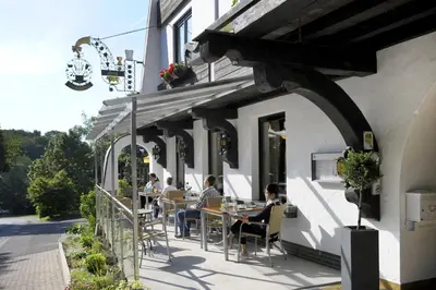 Ein Balkon oder eine Terrasse in der Unterkunft Hotel Bergschlößchen