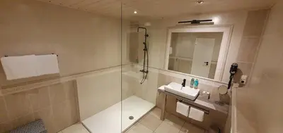 Ein Badezimmer in der Unterkunft Strandhaus an der Mosel