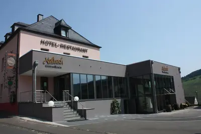 Ein allgemeiner Bergblick oder ein Berglick von des Hotels aus