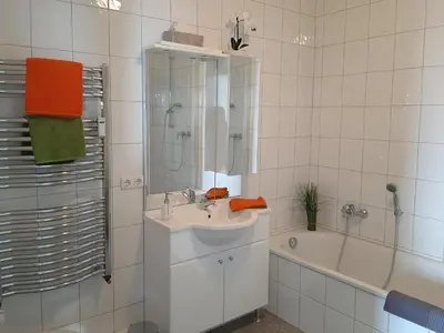 Ein Badezimmer in der Unterkunft Kaiser - Ferienwohnungen Dreiburgenblick