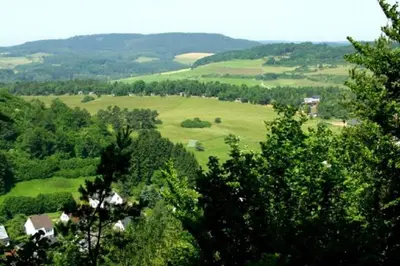 Naturlandschaft in der Nähe des Resorts