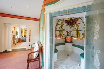 Ein Badezimmer in der Unterkunft Weinromantikhotel Richtershof