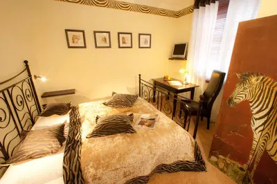 Ein Bett oder Betten in einem Zimmer der Unterkunft PARK VILLA zentral am Mittelrhein Zimmer&Apartments Self check in Aparthotel