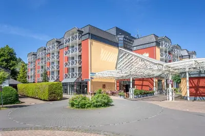 Das Gebäude in dem sich das Hotel befindet