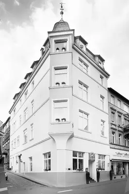 Das Gebäude in dem sich das Hotel befindet