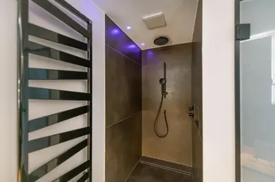 Ein Badezimmer in der Unterkunft Moselromantik Hotel Kessler Meyer
