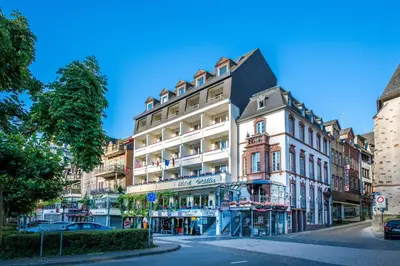 Das Gebäude in dem sich das Hotel befindet