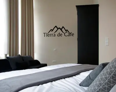 Ein Bett oder Betten in einem Zimmer der Unterkunft Z&B Hotel