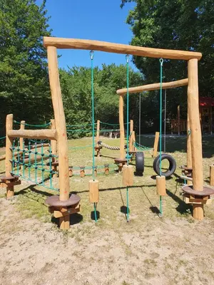 Ein Kinderspielbereich in der Unterkunft Quartier 311 mit Pool