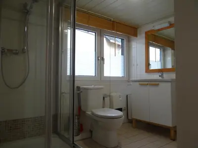 Ein Badezimmer in der Unterkunft Haus Corray