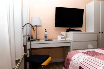 Ein Bett oder Betten in einem Zimmer der Unterkunft BIT-City Studio und Appartement