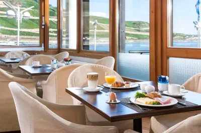 Essen im Hotel oder in der Nähe