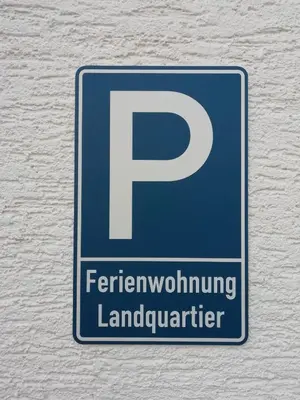 Ein Zertifikat, Auszeichnung, Logo oder anderes Dokument, das in der Unterkunft Ferienwohnung Landquartier ausgestellt ist