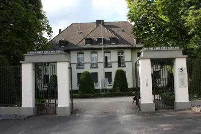 Das Gebäude in dem sich das Hotel befindet