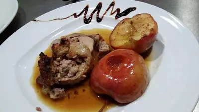 Essen im Hotel oder in der Nähe