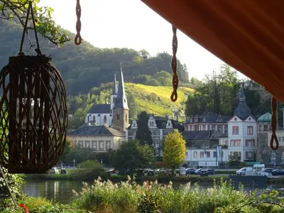 Naturlandschaft in der Nähe der Zelt-Lodge