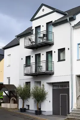 Das Gebäude in dem sich die Ferienwohnung befindet