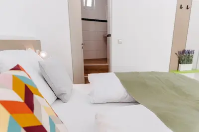 Ein Bett oder Betten in einem Zimmer der Unterkunft bestprice Hotel Koblenz