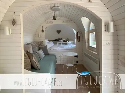 Ein Sitzbereich in der Unterkunft Iglu Camp Triolago