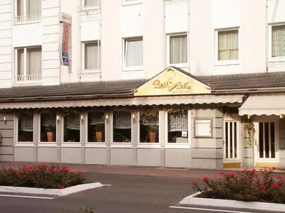 Das Gebäude in dem sich die Pension befindet