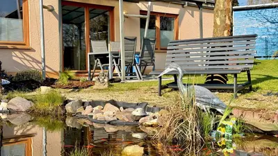 Ein Garten an der Unterkunft Ferienwohnung Reuscher, Trier-Newel