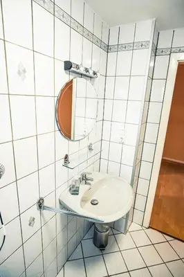 Ein Badezimmer in der Unterkunft Rheinterrasse Wohnung 2