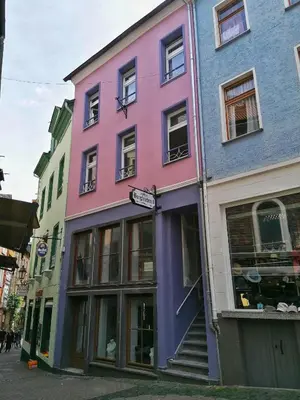 Das Gebäude in dem sich die Ferienwohnung befindet