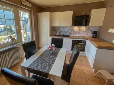 Küche/Küchenzeile in der Unterkunft Ferienwohnung Weingut KDM