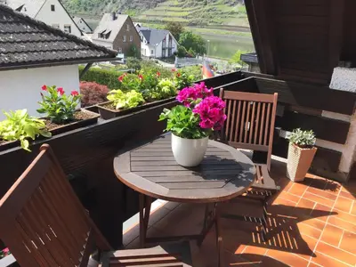 Ein Balkon oder eine Terrasse in der Unterkunft Ferienwohnung Unter dem Schild
