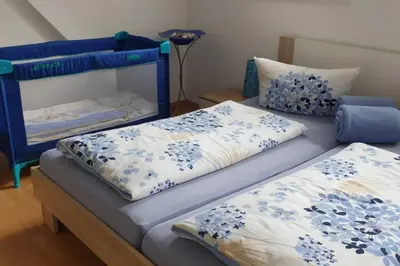 Ein Bett oder Betten in einem Zimmer der Unterkunft Gemütlich in Bacharach