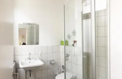 Ein Badezimmer in der Unterkunft Römerburg Apartments Burgstraße