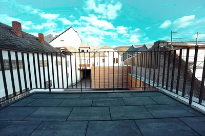Ein Balkon oder eine Terrasse in der Unterkunft Ferienwohnungen schulerundmeyer