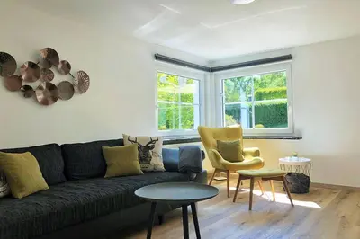 Ein Sitzbereich in der Unterkunft Cosy Home Lorch, das Ferienhaus zwischen Rheingau, Taunus und dem Tal der Loreley