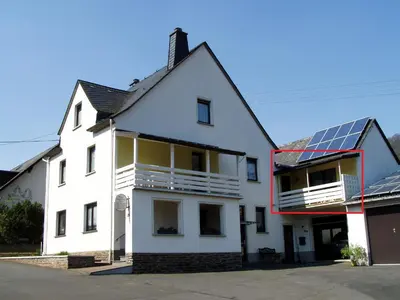Das Gebäude in dem sich die Ferienwohnung befindet