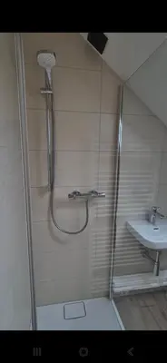 Ein Badezimmer in der Unterkunft Ferienwohnung Gulde N tal