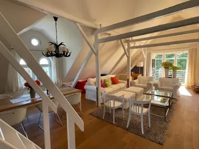 Ein Sitzbereich in der Unterkunft Landhaus am Rheinsteig & Loreley