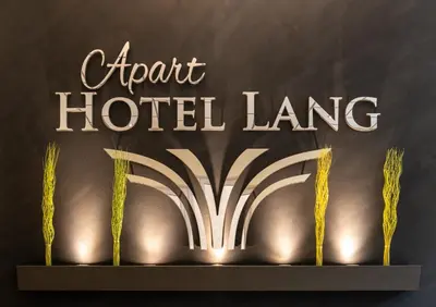 Ein Zertifikat, Auszeichnung, Logo oder anderes Dokument, das in der Unterkunft Apart Hotel Lang ausgestellt ist
