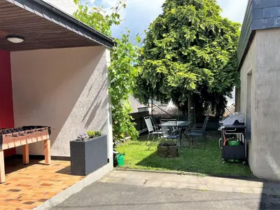 Ein Garten an der Unterkunft Apartment Nürburgblick by Interhome