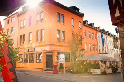 Das Gebäude in dem sich die Pension befindet