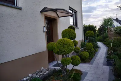 Ein Garten an der Unterkunft Rhein - Mosel Quartier 4