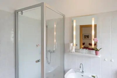 Ein Badezimmer in der Unterkunft Hotel Fontana - ADULTS ONLY
