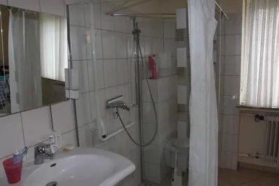 Ein Badezimmer in der Unterkunft Bike and Hike Ferienhaus Kolverath