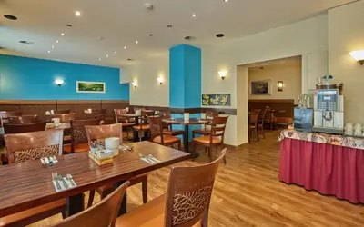 Ein Restaurant oder anderes Speiselokal in der Unterkunft Trip Inn Hotel Hamm