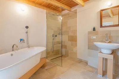 Ein Badezimmer in der Unterkunft Nengshof Ferienhaus Glockenblume