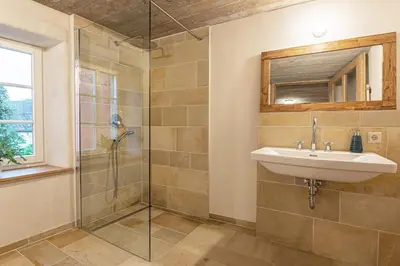 Ein Badezimmer in der Unterkunft Nengshof Ferienhaus Glockenblume